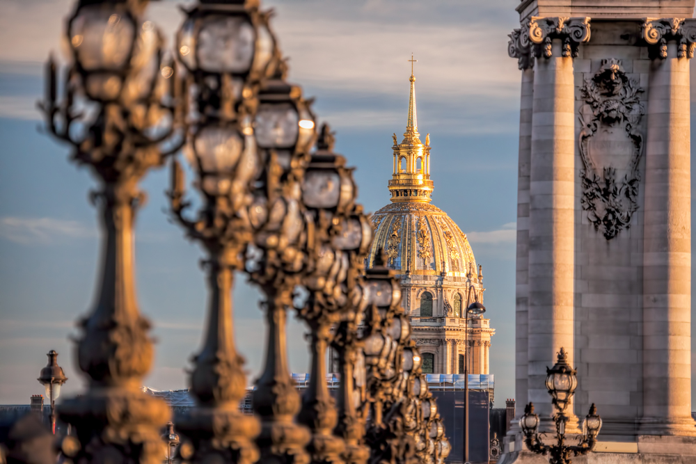 Alexandre III bridge with Invalides in Paris, France PARIS 75007 SDIAG DIAGNOSTIQUES IMMOBILIERS